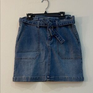 Chic High Low Denim Skirt with Tie Belt